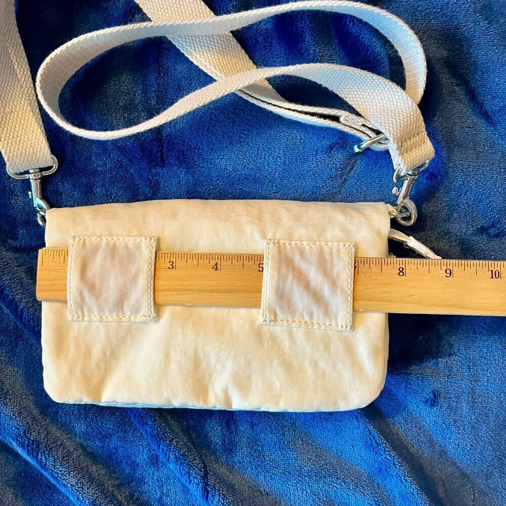 Kipling Lynne 3-in-1 Convertible Crossbody Belt Bag Clutch Cream - Picture 4 of 13